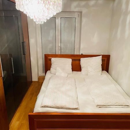 Room In City Center Near U6,U3 And Westbahnhof Wien Exterior foto